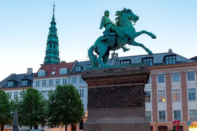 2-Hour Walking Introduction to Copenhagen and its Main Sights - Practical details and tips