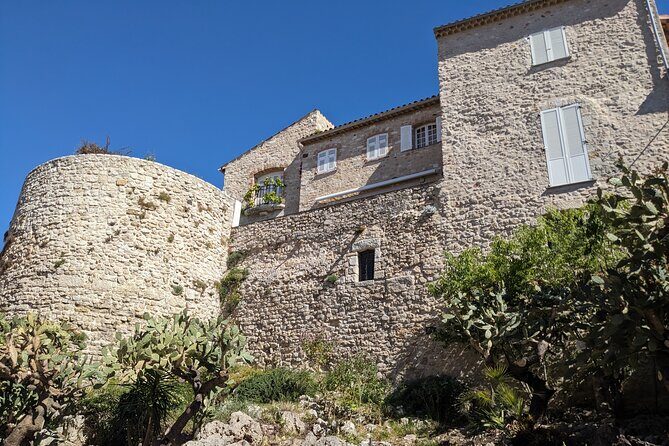 2 Hour Walking Tour in the Old Town of Antibes - Practical Details and Considerations