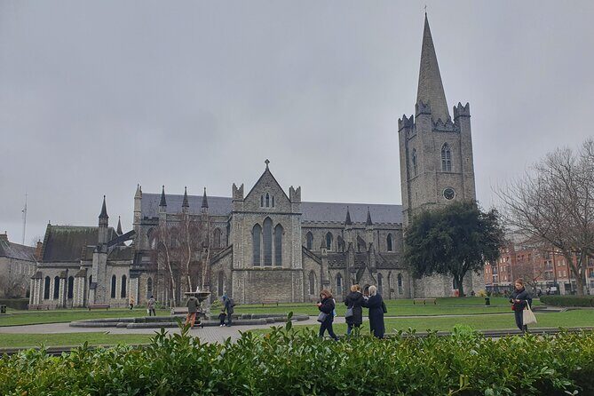 2 Hour Walking Tour of Dublin's City Centre - Exploring Dublin’s Heart in Two Hours: A Close-Up on the City’s Charms