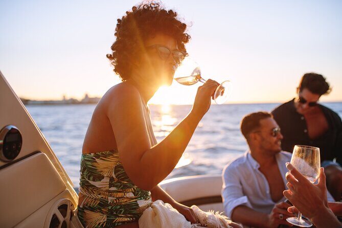 2 Hours Aperitif on Boat at Sunset - FAQ
