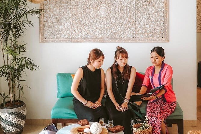 2 hours Bali Lulur Massage & Spa Treatment Including Hotel Transfers - Key Points