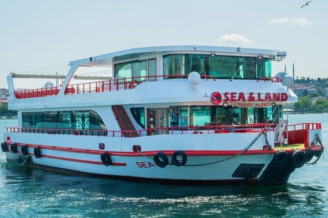 2 Hours Bosphorus Cruise Boat Tour in Istanbul - A Deep Dive into the Bosphorus Cruise Experience