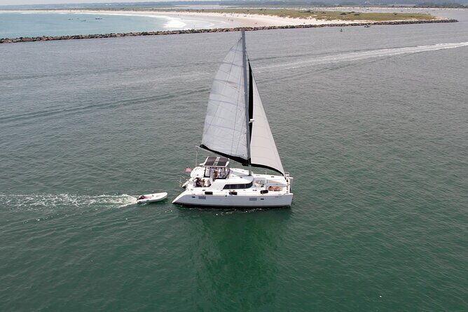 2 Hours Cocktail Sail Aboard Bella - A Relaxed Sunset Cruise on Wilmington’s Waterways: The 2 Hours Cocktail Sail Aboard Bella