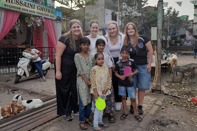 2 Hours Dharavi Slum Tour with Local Guide - Key Points