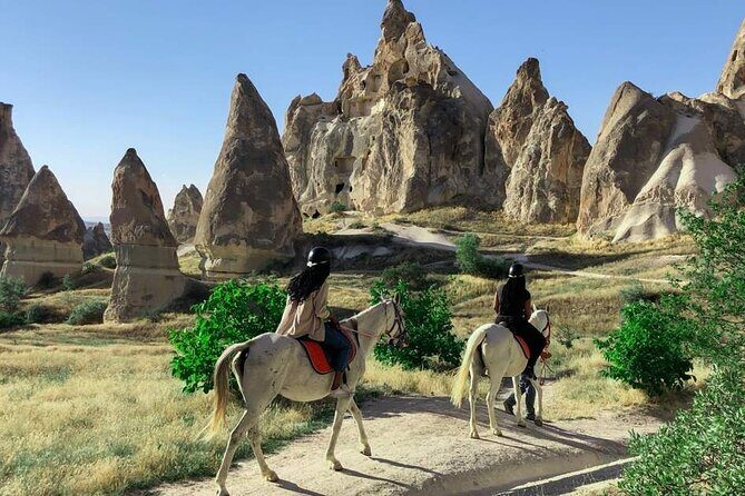 2 Hours Horse Riding Safari in Cappadocia ( Transfer Include ) - FAQs