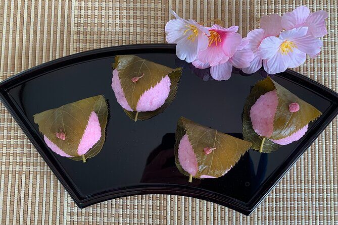 2 Hours Mochi &Nerikiri Making & Matcha Class in Bunkyo - Who Will Enjoy This Tour?