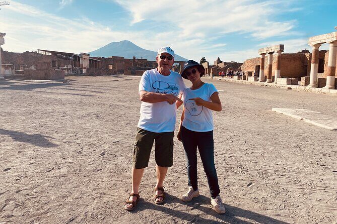 2 Hours Pompeii Group Tour with Archaeologist Guide and Skip the Line - Engaging Overview of the 2-Hour Pompeii Group Tour