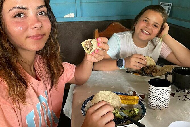 2 Hours Private Cooking Class in La Fortuna - Key Points