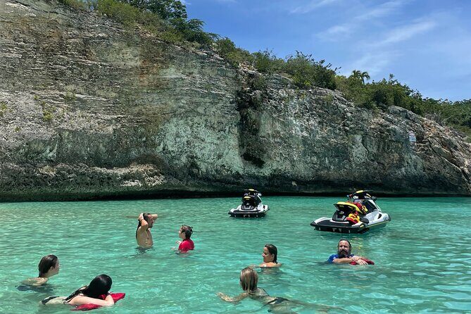 2 Hours Private Jet Ski Tour in Saint Martin with free passenger - Frequently Asked Questions