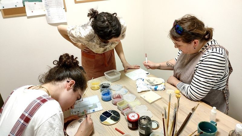 2 Hours Private Painting of Ceramics in Osaka - Booking and planning notes