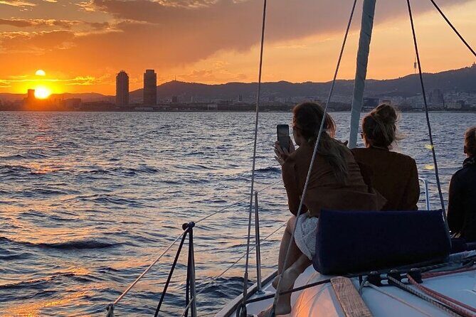 2 Hours Private sailing trip from Barcelona with open bar - Frequently Asked Questions