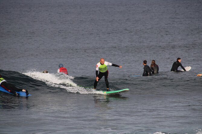 2 hours Semi-private surfing lesson in Playa de Las Americas - An In-Depth Look at the Surf Lesson Experience