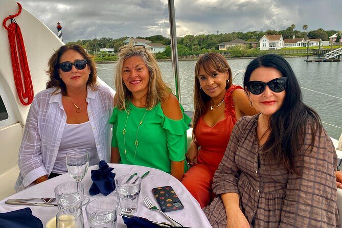 2 hours - Shared Sunset Sail along Historic St Augustine Bayfront - A Closer Look at the 2-Hour Shared Sunset Sail in St. Augustine