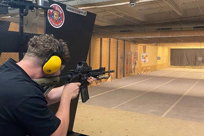 2 Hours Shooting Range Experience in Krakow With Hotel Pickup - What to Expect from the Krakow Shooting Range Experience
