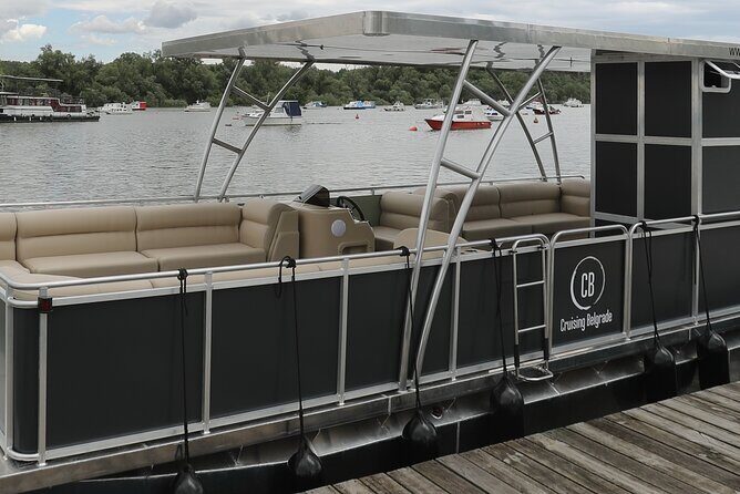 2 hours / Sightseeing Boat cruise Drinks Included - FAQs