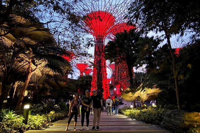 2 Hours Sunset Bike Tour and Garden Rhapsody Show - Key Points