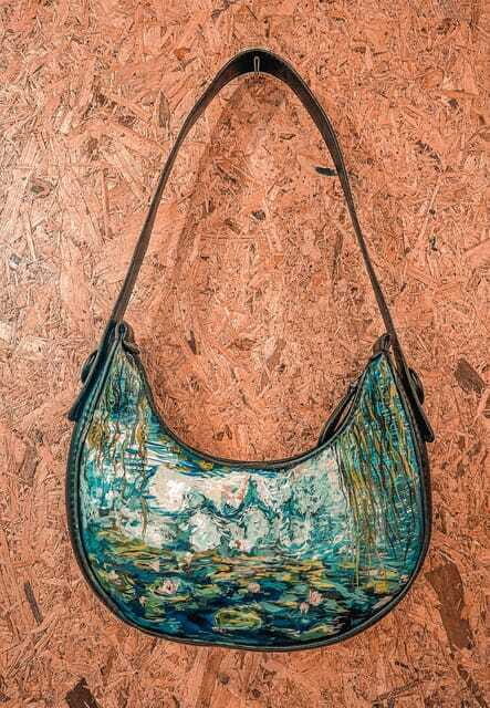 2-Hr Bag Painting - Leather Paint - Engaging the Senses in a Creative Environment