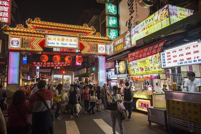 2-hr Raohe Night Market Walking Private Tour with a Tour Guide - Who Will Love This Tour?