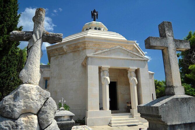 2 hrs Guided Tour to CAVTAT a Small Place for Great Art - A Close Look at the Itinerary