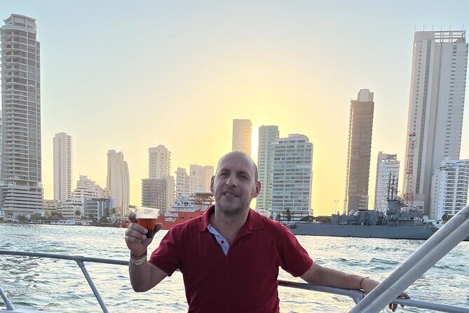 2 hrs Tour in Cartagena Bay with Sunset View - In-Depth Review of the Cartagena Bay Sunset Tour