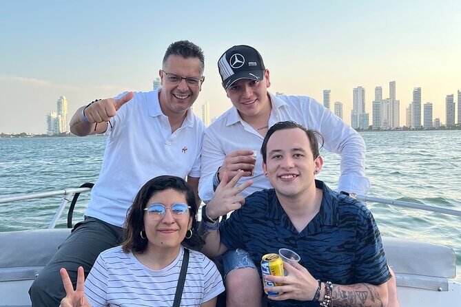 2 hrs Tour in Cartagena Bay with Sunset View - FAQ