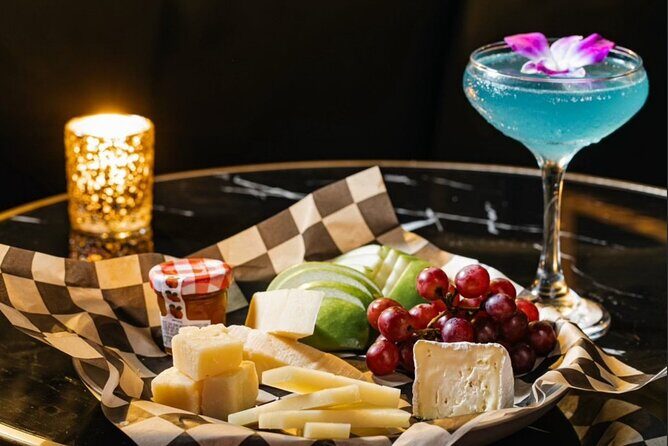 2-Night Bundle: Hollywood Night Tour with Dinner & Comedy Show - FAQ