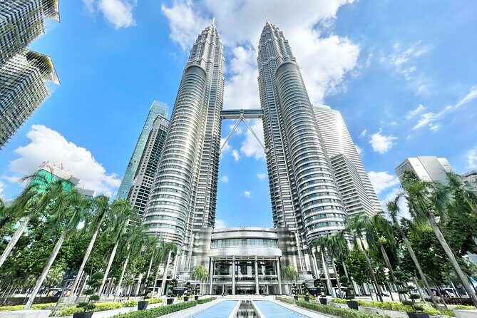 2-WAY FLIGHT: Private Kuala Lumpur guided day tour from Singapore - A Day Trip from Singapore to Kuala Lumpur: A Comfortable, Efficient Look at Malaysia’s Capital