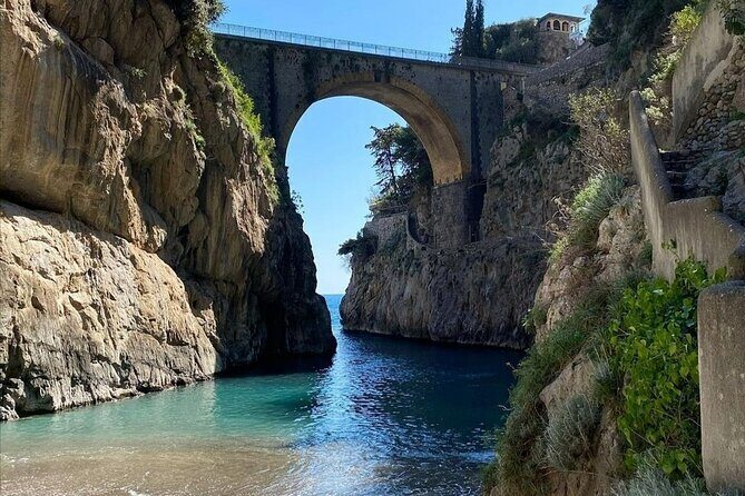 24/7 Private Intercity Transfers from Naples Airport/Station/Port - Booking and Pricing