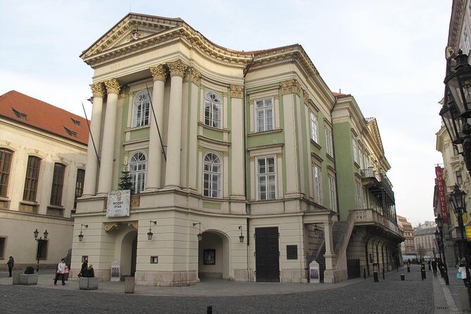 2:5-Hour Walking Tour of Old Town Prague with Boat Ride - Frequently Asked Questions