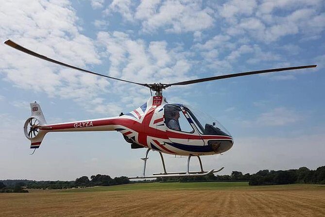 25 minute Helicopter Discovery Trial Lesson - A Deep Dive into the Helicopter Discovery Experience in Surrey