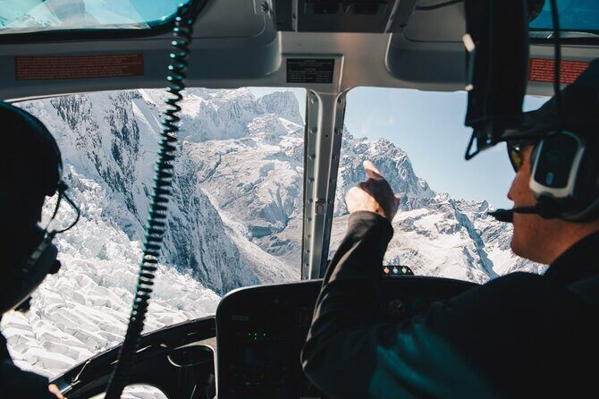 25-Minute Helicopter flight including an alpine landing - Key Points