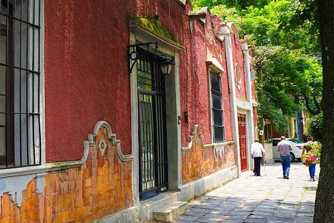 2D: Frida Kahlo Museo(No tiket)-Xochimilco & City CdMx & Pyramids - Day 2: Coyoacan, Frida Kahlo, and Xochimilco