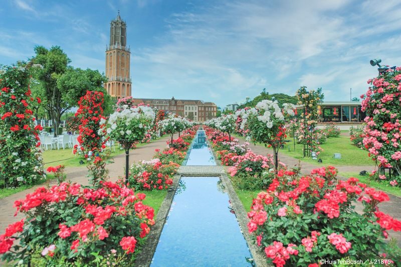 2D1N Fukuoka to Huis Ten Bosch: Hotel, Ticket & Bus Transport Package - What the price covers, and what it does not