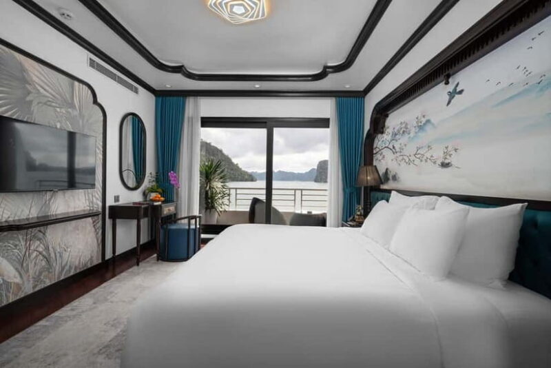 2D1N Halong Bay 6-Star Cruise: Fine Dining, Cave & Kayaking - Key Points