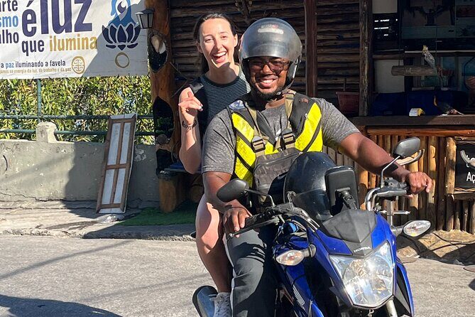 2h30 circuit in the Vidigal Favela - Why This Tour Offers Great Value