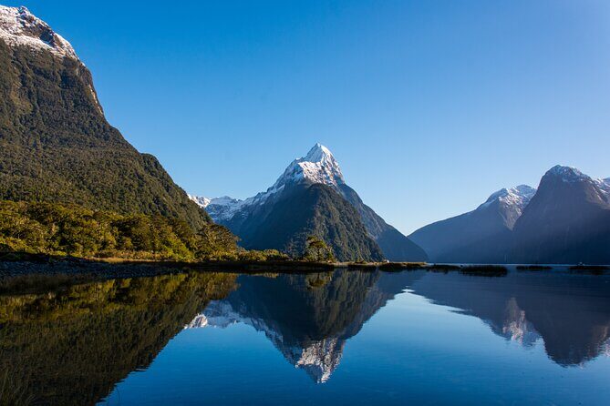 2hr Scenic Milford Sound Flight with Landing - 201 - Key Points