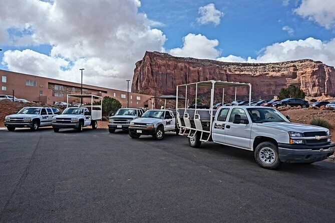 3.0 Hours of Monument Valley's Sunrise or Sunset 4×4 Tour - Who Will Love This Tour?