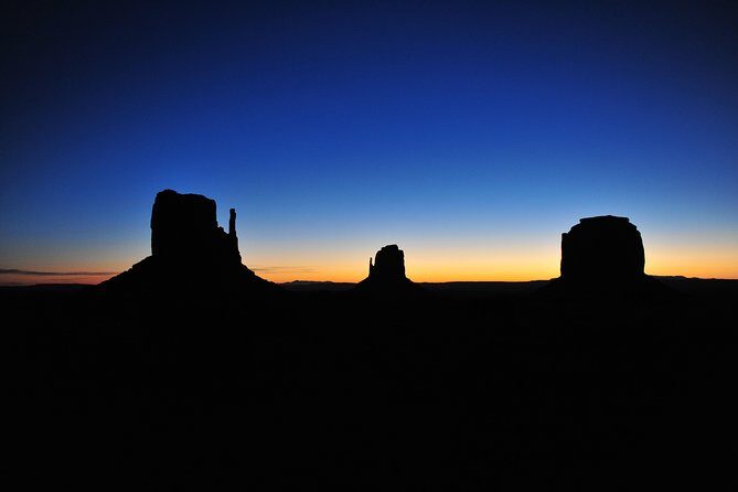3.0 Hours of Monument Valley's Sunrise or Sunset 4×4 Tour - FAQ