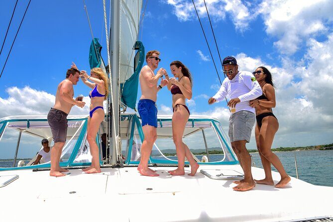 3.5hr Private Catamaran Cruise with Snorkeling, DJ, Bar, Food - Exploring the 3.5-Hour Private Catamaran Cruise in Montego Bay