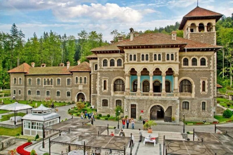 3 Castles Tour Bucharest: Peles, "Wednesday" & Dracula - Who Should Consider This Tour?