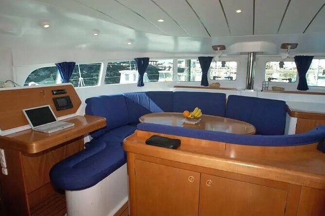 3-Catamaran from Cannigione to the islands of the Archipelago - Key Points