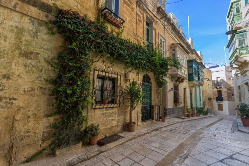 3 Cities - Guided tour of Birgu in English - French - German - Exploring Birgu: A Practical Guide