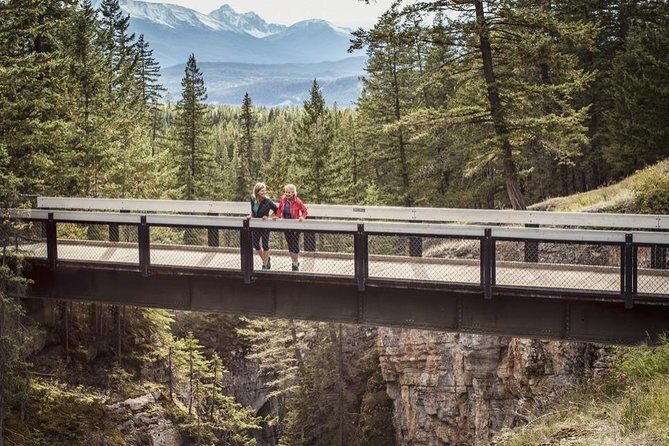 3-Day Authentic Jasper National Park Packaged Tour - Key Points