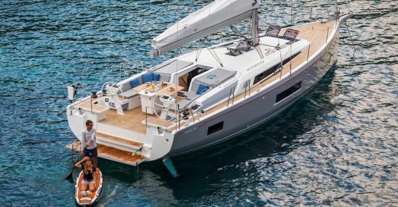 3-Day Crewed Charter "The Relaxing" Beneteau Oceanis 46.1 - An In-Depth Look at the 3-Day Yacht Experience in the Cyclades