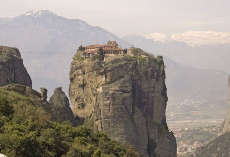 3-Day Delphi & Meteora Tour with 4 star hotels and tickets - FAQ