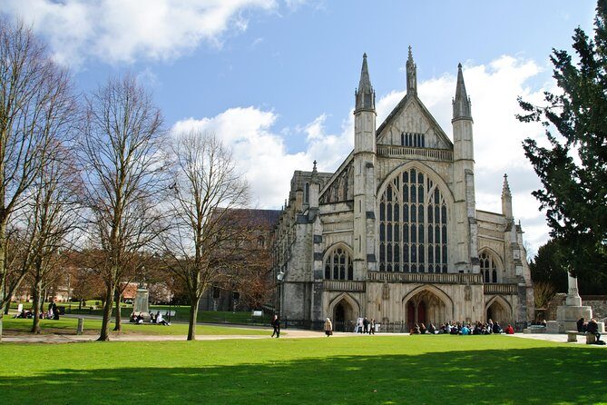 3-Day Isle of Wight and the Southern Coast Small-Group Tour from London - Who Should Consider This Tour?