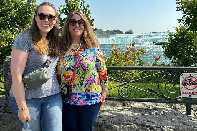 3 Day Niagara Falls and Toronto City Voyage Car Tour - A Closer Look at the 3-Day Niagara Falls and Toronto Tour