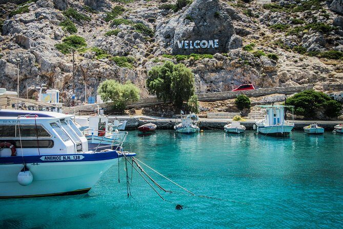 3 days all inclusive private cruise from Naxos to the small cyclades - Key Points