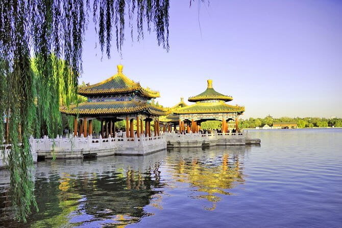 3-Days Classic Beijing Sightseeing Tour with Layover Airport Transfer Option - FAQ