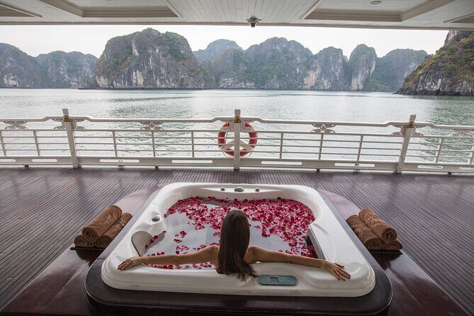 3 Days Explore Bai Tu Long Bay with Private Cruise - Key Points